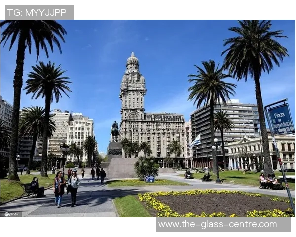 南昌足球球星崛起之路:从本土热土到全国赛场的辉煌历程 南昌足球球星崛起之路:从本土热土到全国赛场的辉煌历程