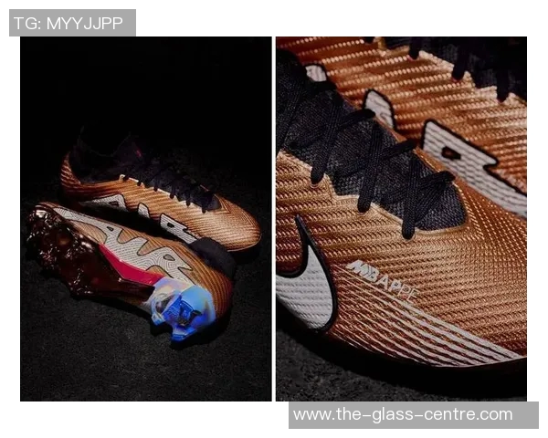 球星同款儿童足球鞋潮流来袭 激发小球员无限潜力与激情