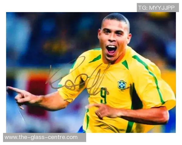 5月20日足球明星庆祝活动：从场上英雄到球迷心中的传奇