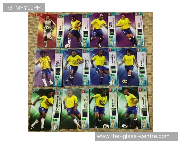 足球红波纹球星卡市场价格分析及收藏价值探讨